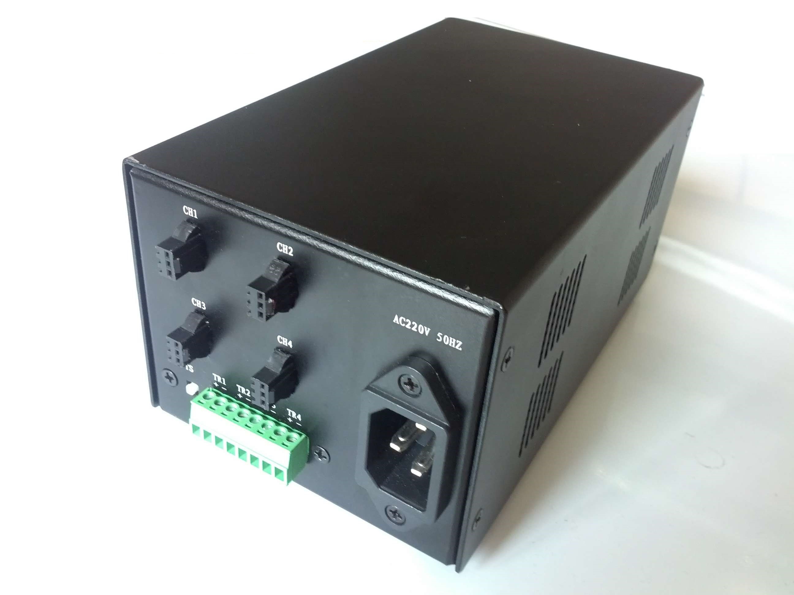 DY200电压型模拟控制器